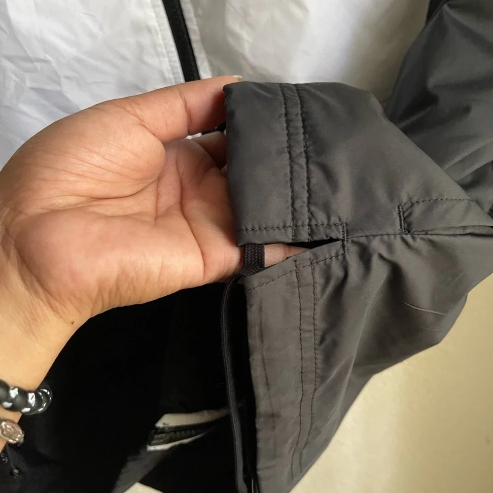 Nike windbreaker jacket